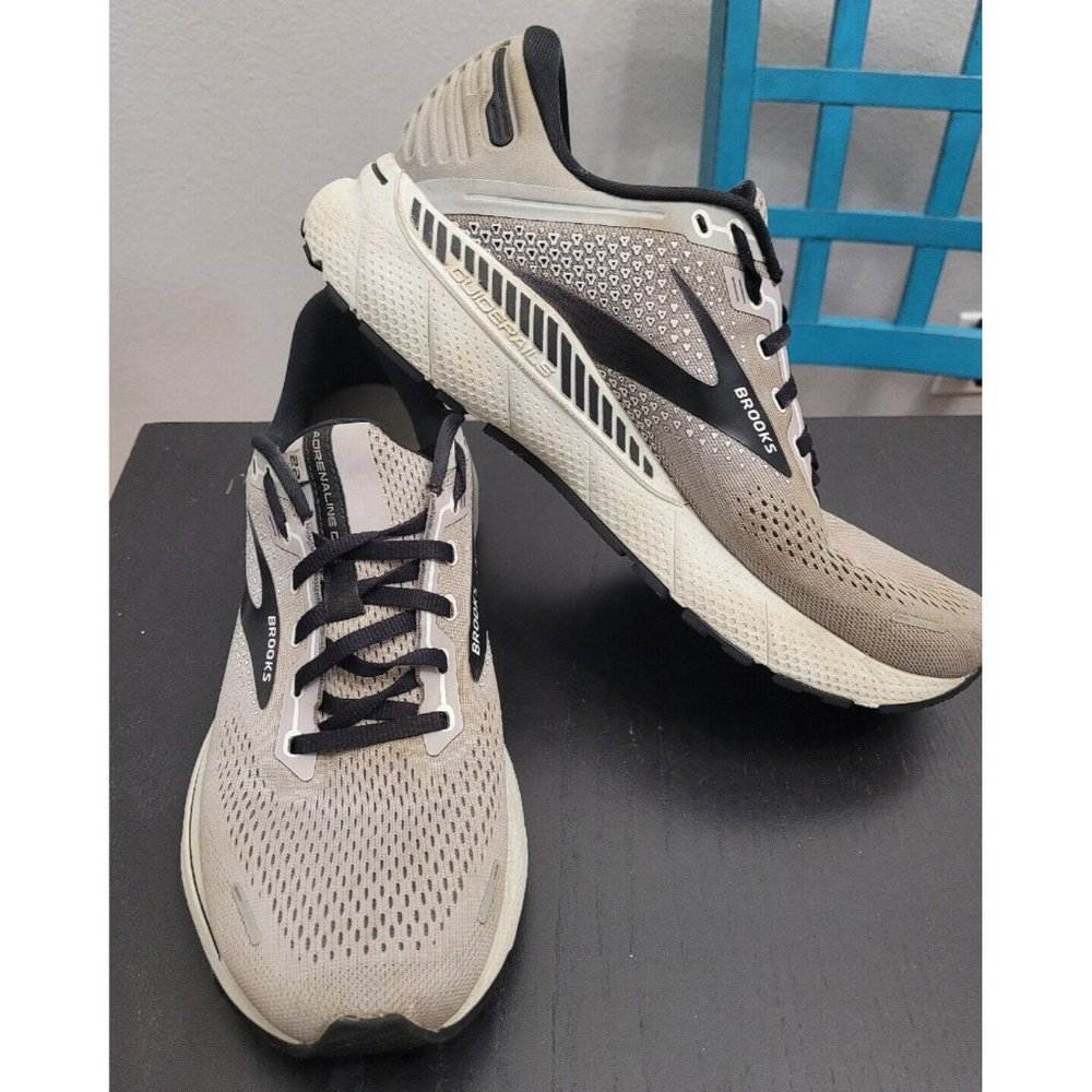 Brooks Adrenaline GTS 22 Alloy/Grey/Black Men's Sz 9.5 Narrow (B)